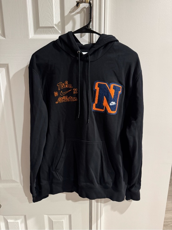 Nike Other - Nike athletics hoodie